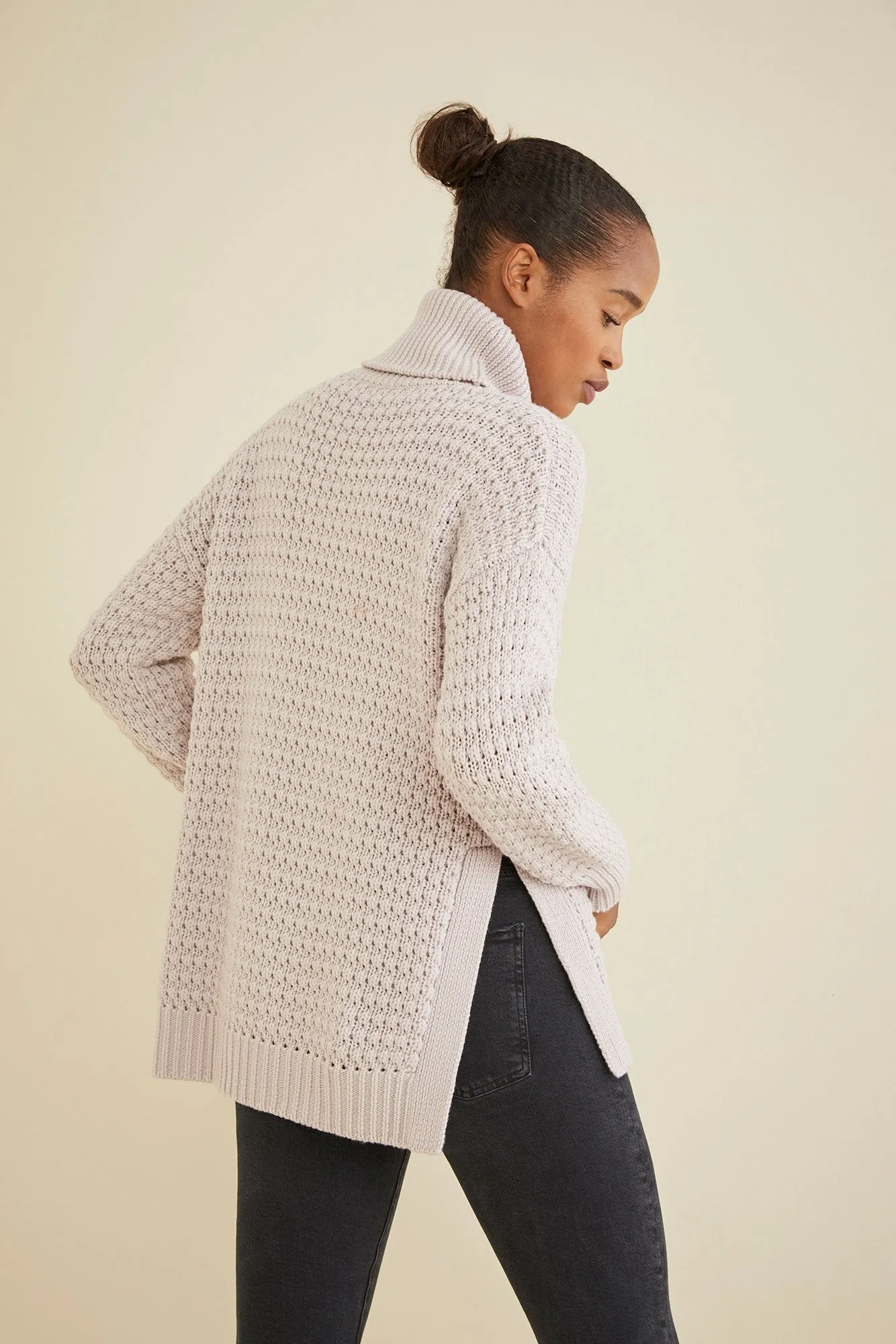 Aylin Turtleneck Sweater