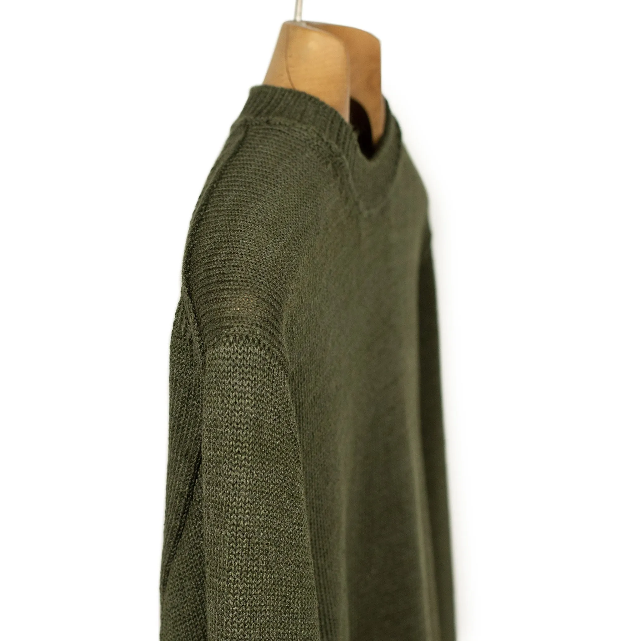 Crewneck sweater in Cypress green linen