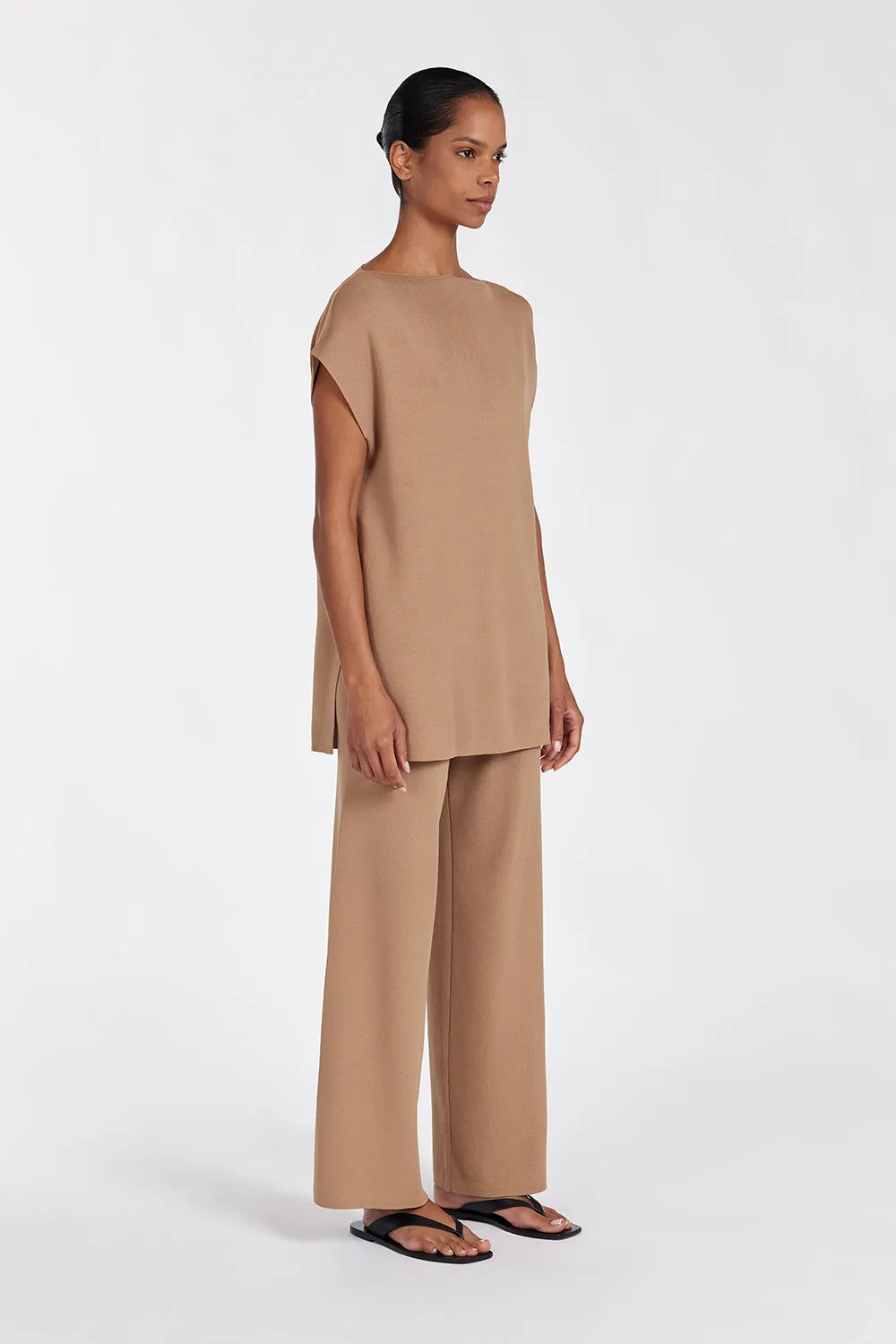 MABLE TAN LONGLINE KNIT TOP