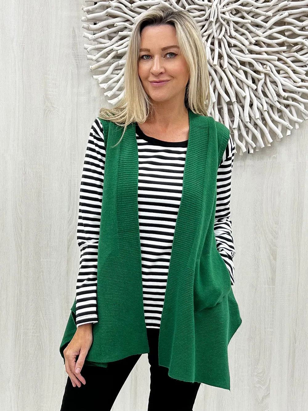Pia Long Line Vest - Emerald