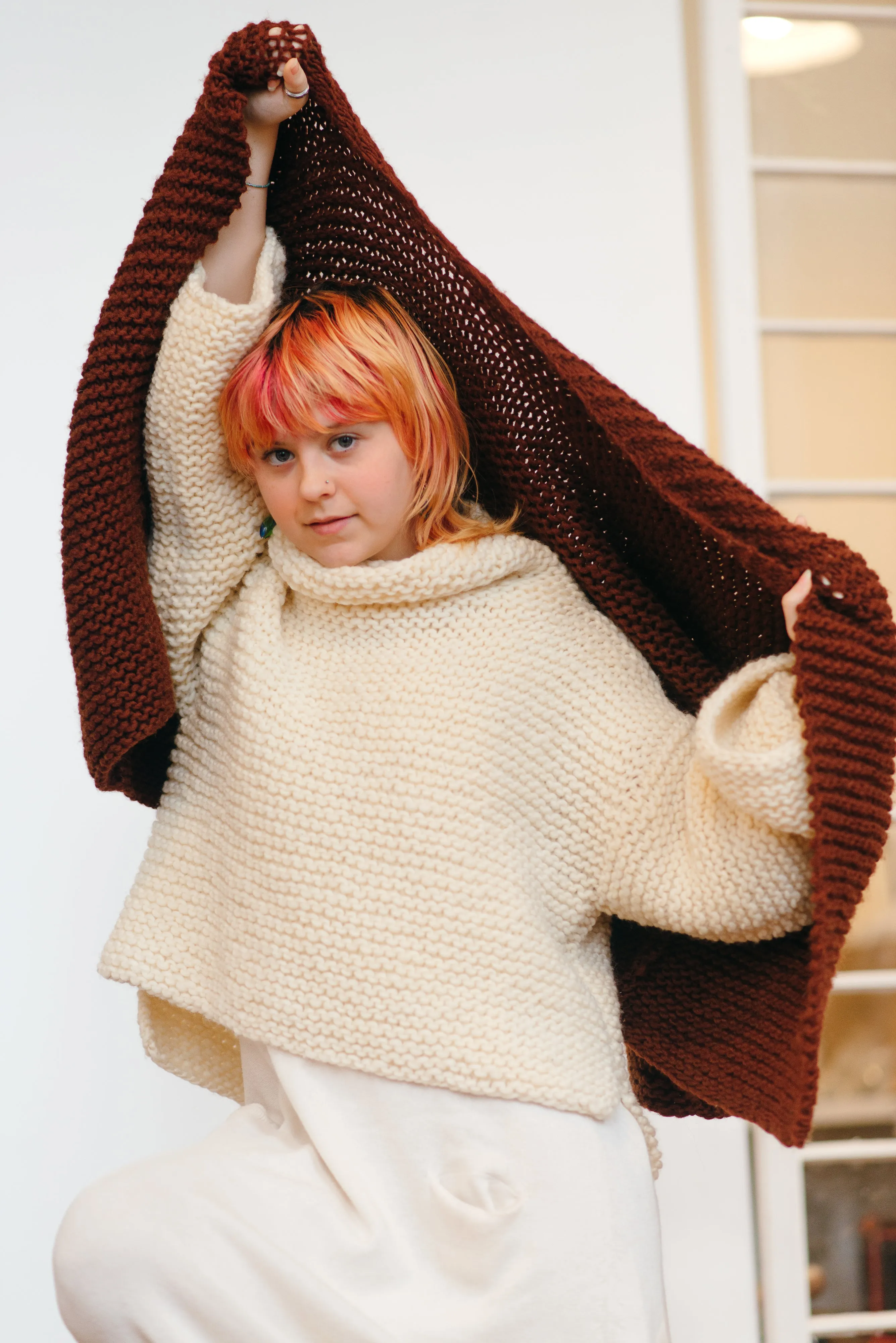rectangle #9 / cropped pullover