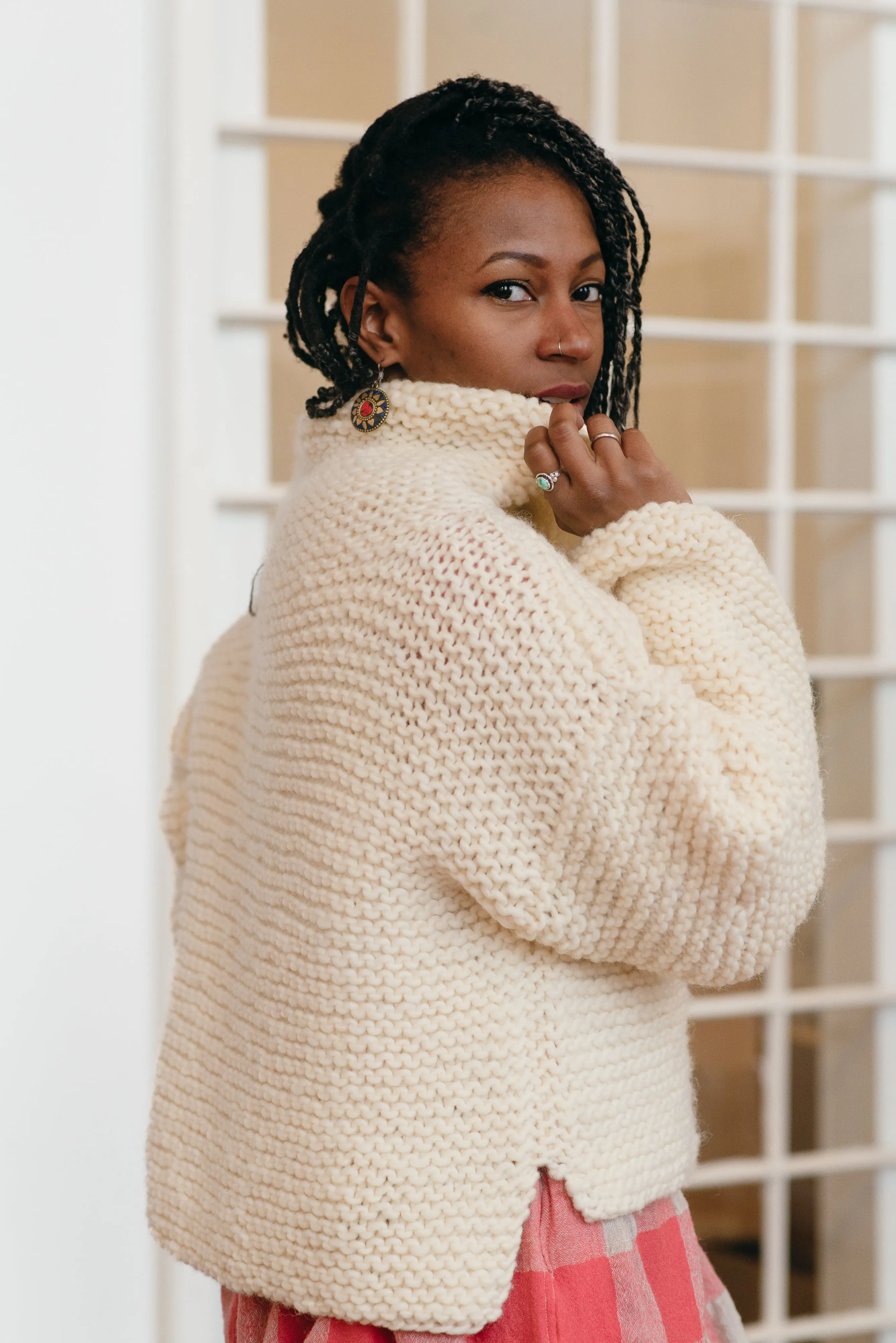 rectangle #9 / cropped pullover