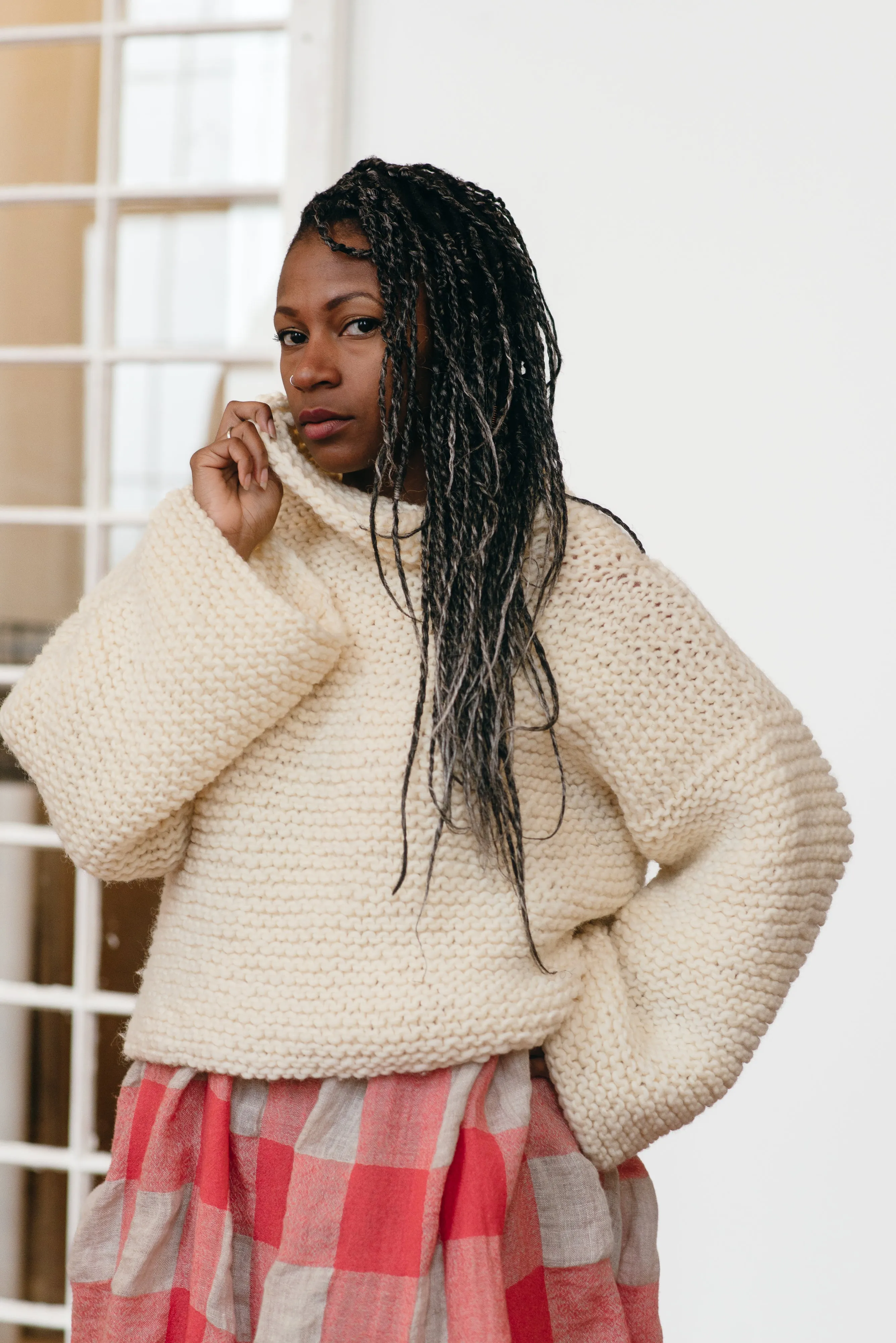 rectangle #9 / cropped pullover