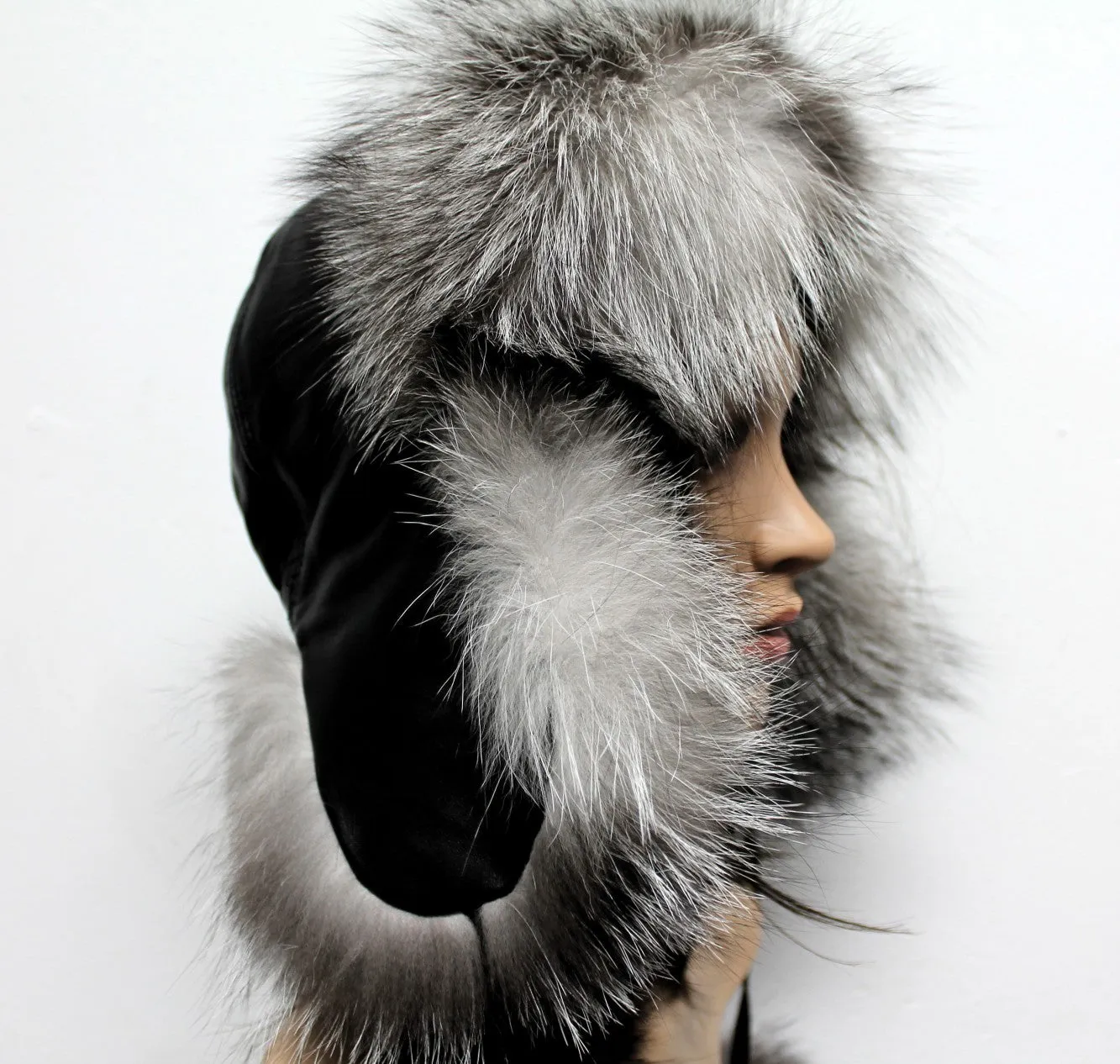 The Ladies Fox Fur Pilot Trapper Hat