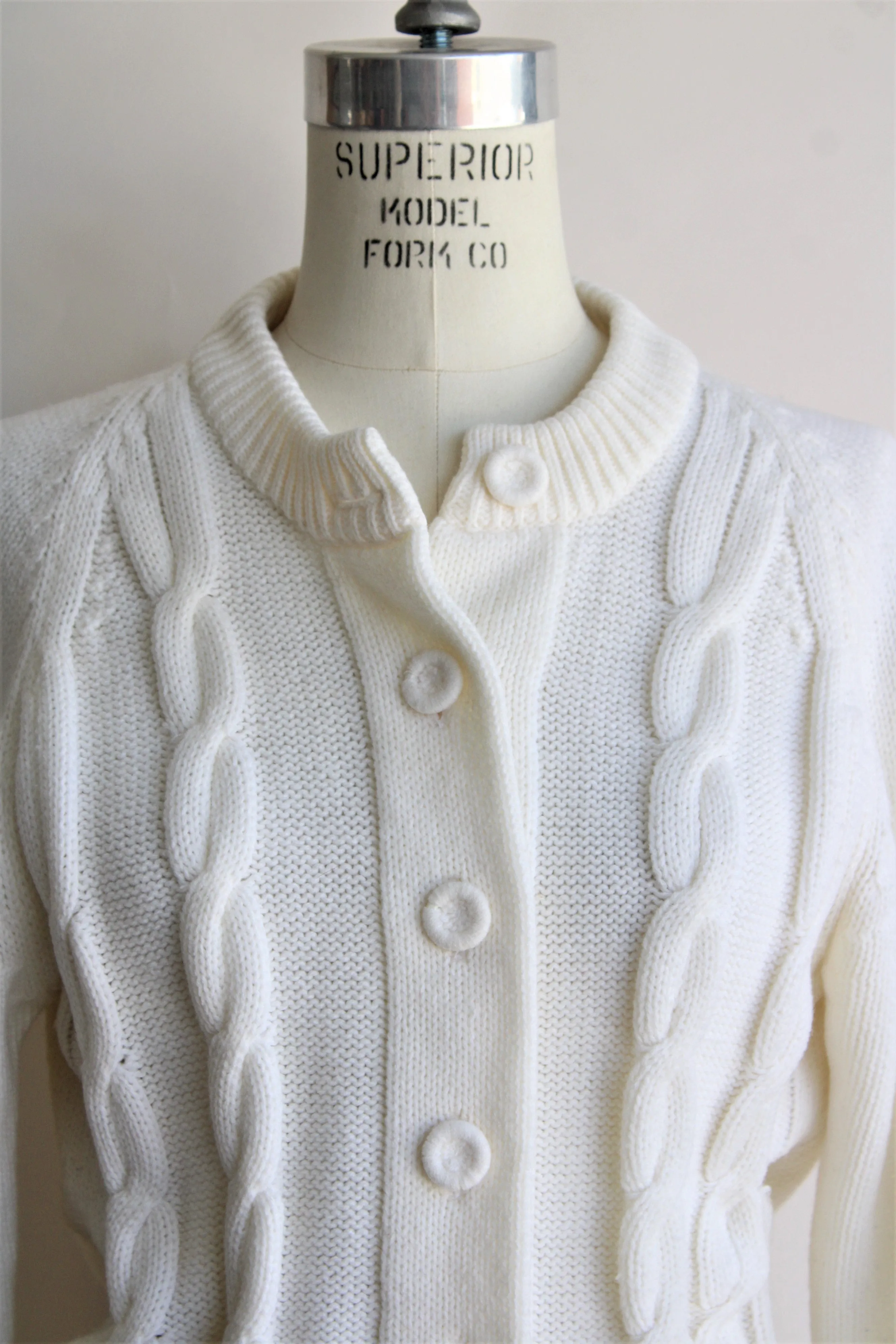 Vintage 1960s 1970s White Cable Knit Cardigan
